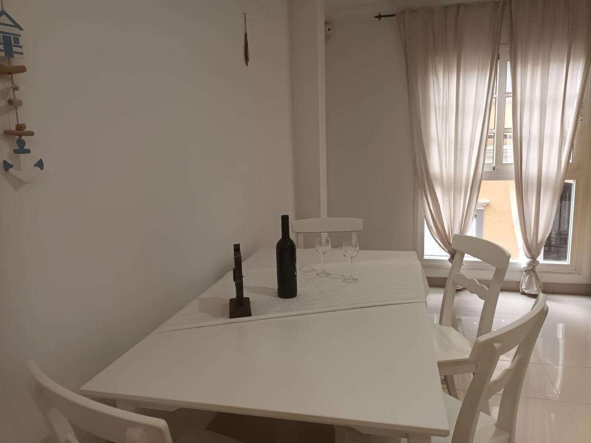 Apartamentos As De Guia, Playa De Las Canteras Las Palmas de Gran Canaria Exteriör bild
